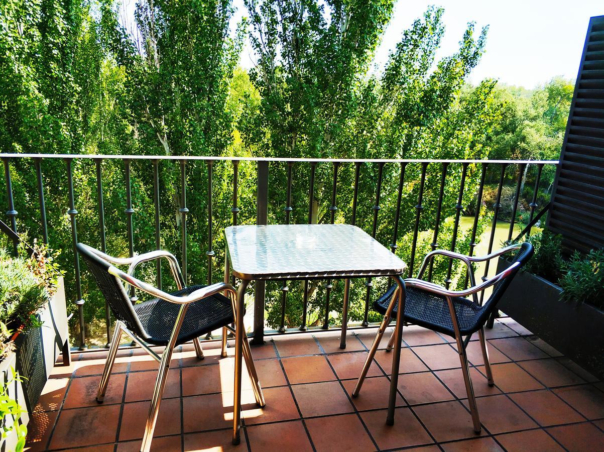 Hotel Puerta Del Arco Tudela de Duero Extérieur photo