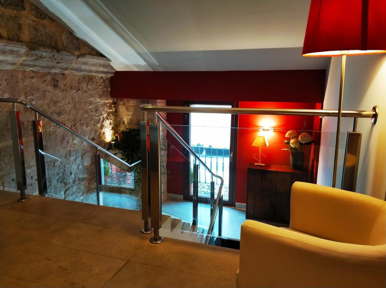 Hotel Puerta Del Arco Tudela de Duero Extérieur photo